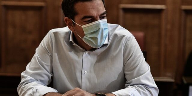 Τσίπρας για βάσεις 2021: Σφαγή εισακτέων – Ο κ. Μητσοτάκης αδιαφορεί