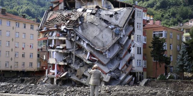 Τουρκία: Έφτασαν τους 58 οι νεκροί από τις πλημμύρες