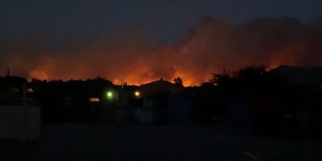 Πυρκαγιά στο Σαν Τροπέ: Εκκενώνονται χωριά και τουριστικές εγκαταστάσεις