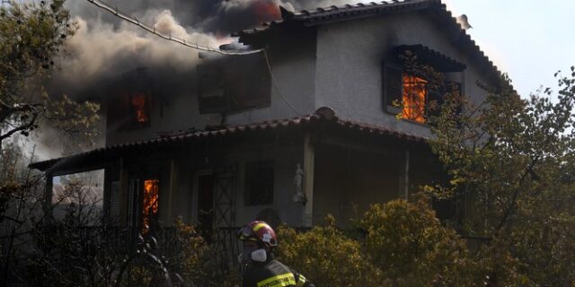 Πυρόπληκτοι: Δεύτερη καταβολή αποζημιώσεων ύψους 6,7 εκατ. ευρώ – Προειδοποίηση Σταϊκούρα για λαθροχειρίες