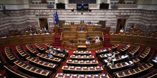 Βουλή: Σήμερα η συζήτηση για τη διαχείριση των φωτιών και τα μέτρα αποκατάστασης