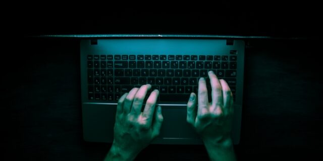 Ηλεκτρονικές συναλλαγές: Οι βασικές μορφές απάτης – Τι πρέπει να προσέξετε