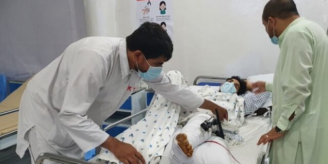 Ένας Γιατρός Χωρίς Σύνορα περιγράφει την “κόλαση” στην Kunduz του Αφγανιστάν