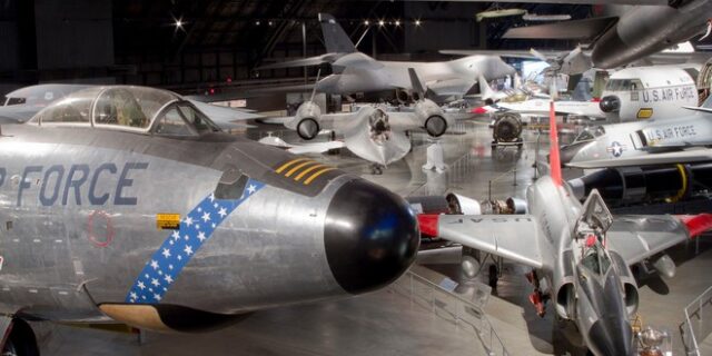 ΗΠΑ: Πυρά μέσα σε αεροπορική βάση στο Οχάιο