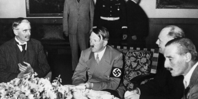 Συμφωνία του Μονάχου: Η υποχώρηση της Βρετανίας και της Γαλλίας που άνοιξε την όρεξη του Χίτλερ