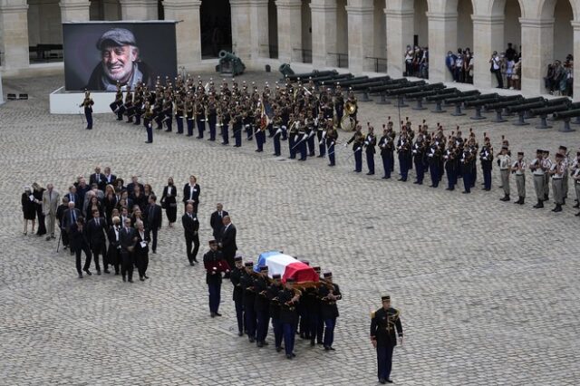 Ζαν-Πολ Μπελμοντό: Η Γαλλία αποχαιρετά τον αγαπημένο της “Μπεμπέλ”