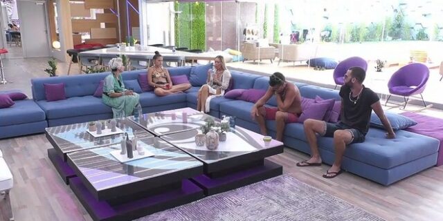 Big Brother 2: Η οικειοθελής αποχώρηση και οι στενές επαφές Παναγιώτη – Ανχελίτα