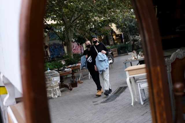 Κορονοϊός: 579 νέα κρούσματα σήμερα στην Αττική
