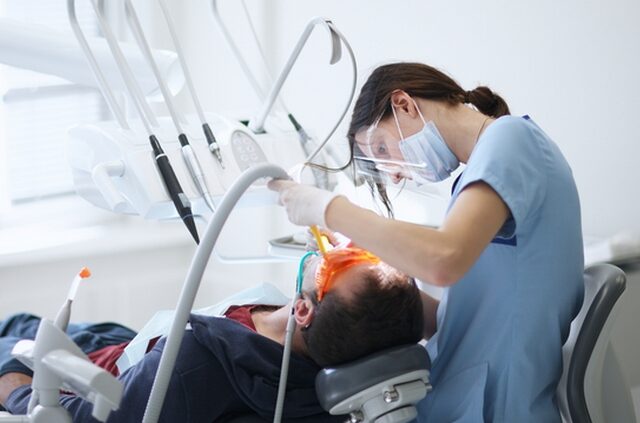 Πλεύρης: Οι οδοντίατροι θα αποφασίσουν για τα rapid test των εμβολιασμένων