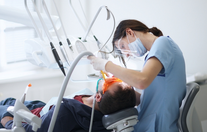 Πλεύρης: Οι οδοντίατροι θα αποφασίσουν για τα rapid test των εμβολιασμένων