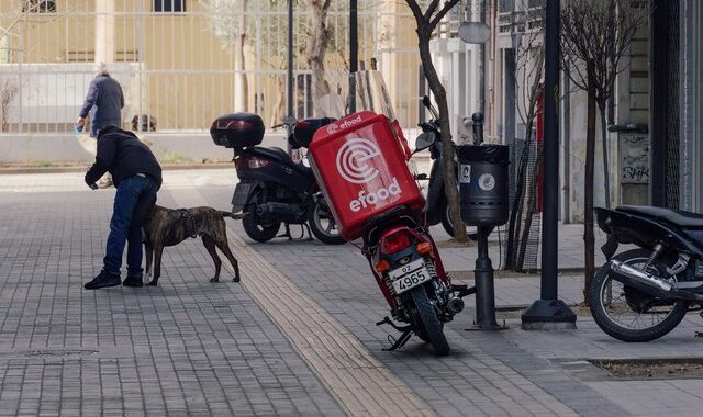 Efood: Στάση εργασίας και μοτοπορεία την Τετάρτη