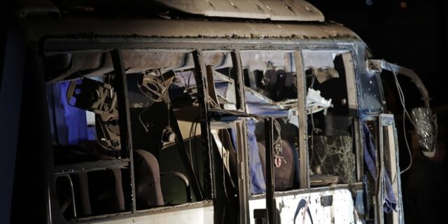Αίγυπτος: 12 νεκροί και δεκάδες τραυματίες σε ανατροπή λεωφορείου