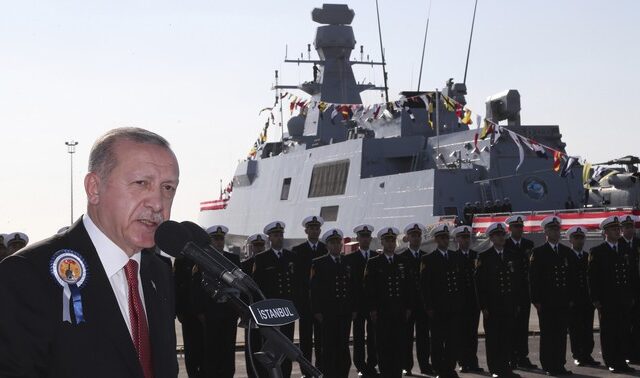 Διακοπές τέλος, η Τουρκία επιστρέφει στις προκλήσεις