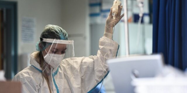 Εισαγγελική έρευνα για ανεμβολίαστη που πέθανε στον Ευαγγελισμό, αρνούμενη τη θεραπεία