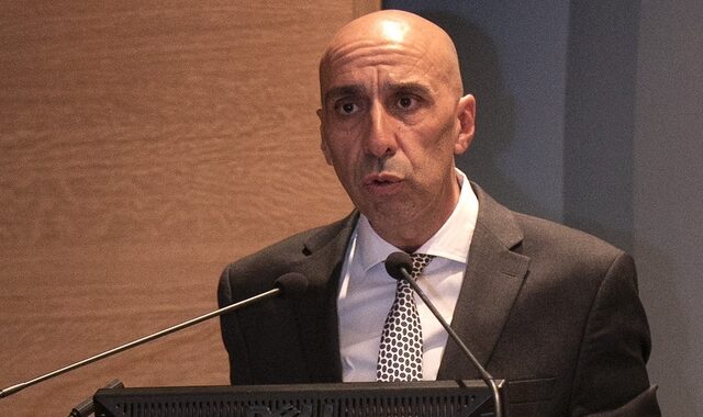 Νέος πρόεδρος του ΕΒΕΑ ο Γιάννης Μπρατάκος