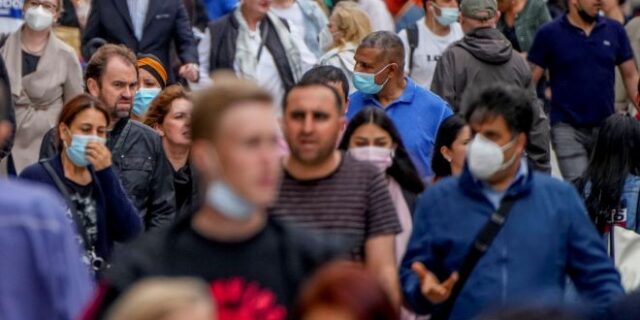 Κορονοϊός – Γερμανία: Επανέρχονται τα δωρεάν τεστ, σε “κατάσταση καταστροφής” η Βαυαρία