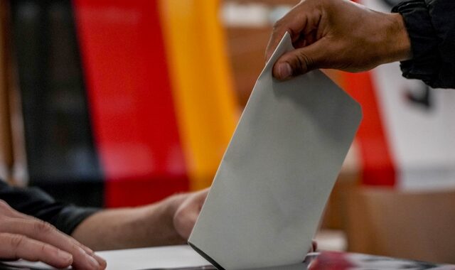 Εκλογές στη Γερμανία: Οι αναποφάσιστοι και τα σενάρια για την επόμενη μέρα