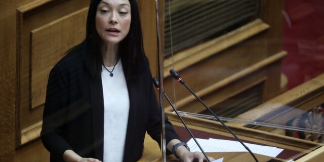 “Η ανασυγκρότηση του χώρου του Κέντρου και της μεταρρύθμισης”