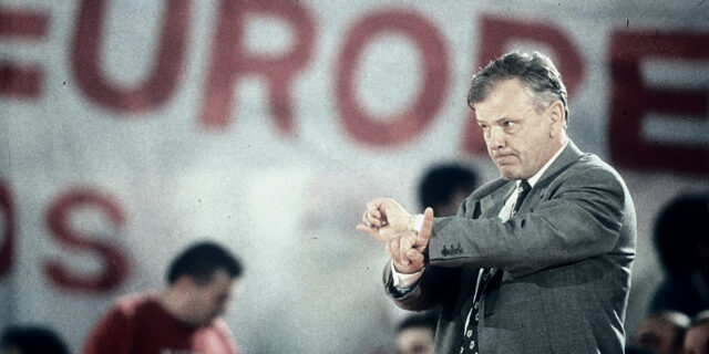 Ο Ντούσαν Ίβκοβιτς ηρεμούσε μόνο με τα περιστέρια του