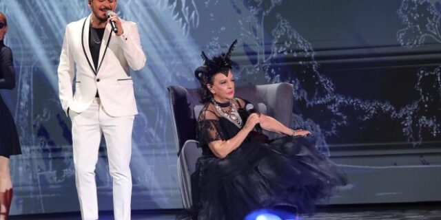 J2US – Μάρα Μεϊμαρίδη: Η ανατρεπτική εμφάνιση α λα “Maleficent” που έγινε viral