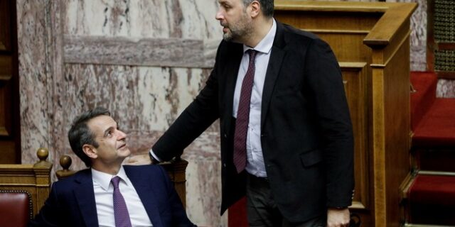 Ανάρτηση-ντροπή γεμάτη σεξισμό από τον βουλευτή της ΝΔ, Καλλιάνο – Ζητείται παρέμβαση Μητσοτάκη