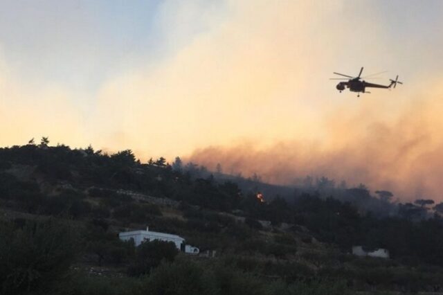 Φωτιές στα Βόρεια και στα Νότια της Καρπάθου