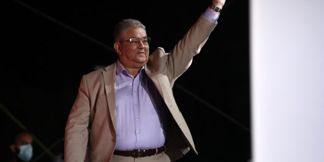 Κουτσούμπας-φεστιβαλ ΚΝΕ: Μόνο όταν ο λαός πήρε την τύχη του στα χέρια του, γύρισε ο τροχός της ιστορίας