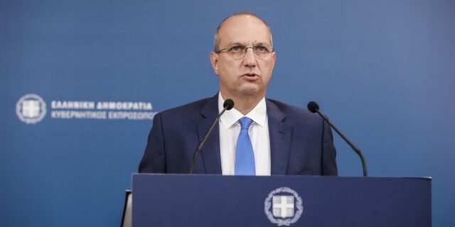 Οικονόμου: Δυσάρεστη, αλλά αναμενόμενη η ακρίβεια – Θα αντιμετωπίσουμε την αισχροκέρδεια