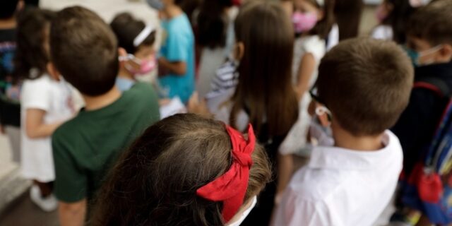 Κορονοϊός: Γιατί μας ανησυχεί η “μακροχρόνια COVID” των παιδιών;
