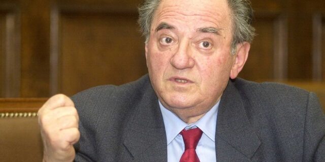Παναγιώτης Κρητικός: Πέθανε ο πρώην αντιπρόεδρος της Βουλής και βουλευτής του ΠΑΣΟΚ
