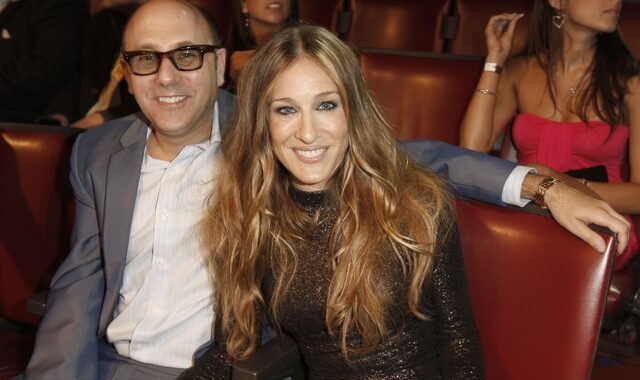 Γιατί η Sarah Jessica Parker δεν μοιράστηκε στα σόσιαλ τον “χαμό” του Willie Garson