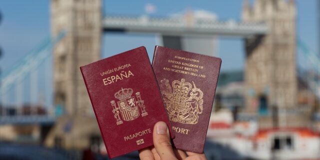 Σε αδιέξοδο Βρετανοί που θέλουν να σπουδάσουν στο εξωτερικό μετά το Brexit