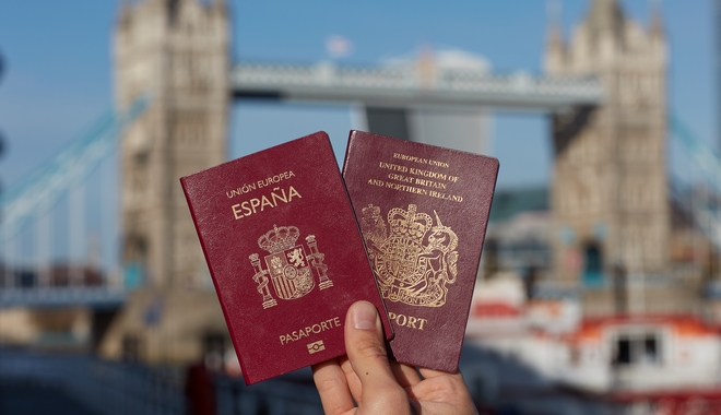 Σε αδιέξοδο Βρετανοί που θέλουν να σπουδάσουν στο εξωτερικό μετά το Brexit