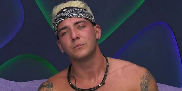 Big Brother 2: Κατέρρευσε ο Πέτσας – “Έχω παλέψει για να κάνω τον κόσμο καλύτερο”
