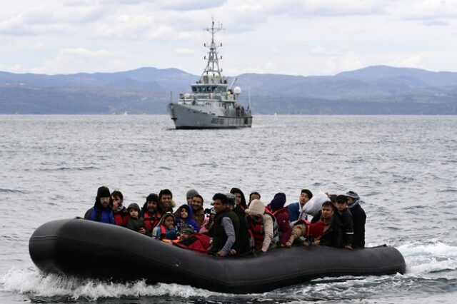 Φολέγανδρος: Ναυάγιο για πλαστικό σκάφος που μετέφερε μετανάστες – Δεκάδες αγνοούνται