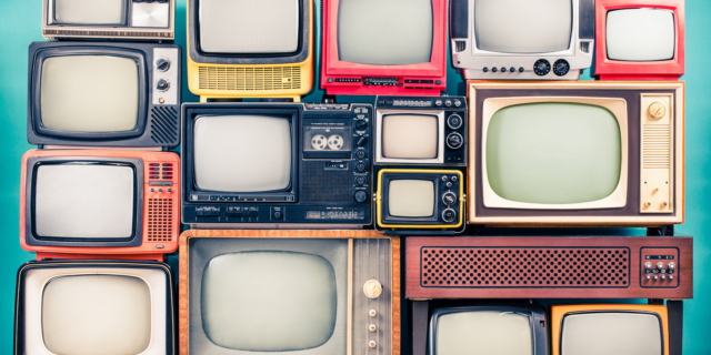 Διαλέξαμε για σένα 11 ελληνικές σειρές για τον Σεπτέμβριο