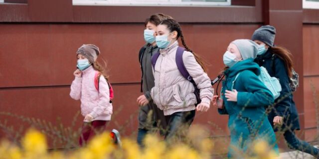 CDC: Η μετάλλαξη Δέλτα δεν προκαλεί σοβαρότερη νόσηση στα παιδιά και τους εφήβους