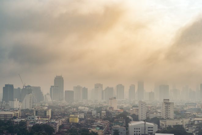 ΠΟΥ: Εκατομμύρια θάνατοι θα μπορούσαν να αποφευχθούν με τα νέα κριτήρια για την ποιότητα του αέρα