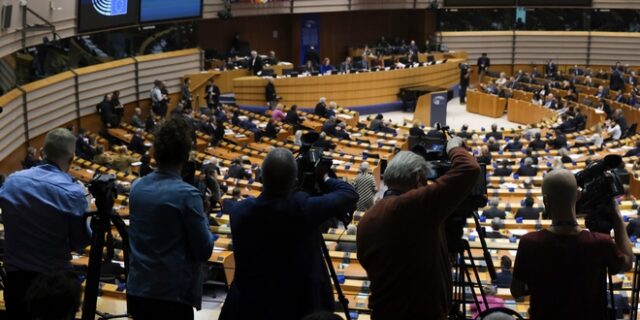ΕΣΗΕΑ για Euronews: “Αντίθετο με τις αξίες της Ε.Ε. το κλείσιμό του”