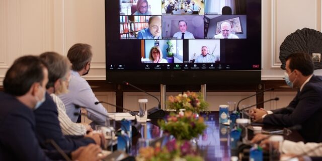 Εμβολιασμοί παιδιών και από παιδιάτρους – Τι αποφασίστηκε σε σύσκεψη στο Μαξίμου