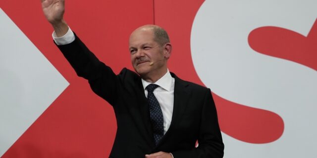 Γερμανία: Ο Όλαφ Σολτς δήλωσε ότι έχει εντολή για να ηγηθεί της επόμενης κυβέρνησης