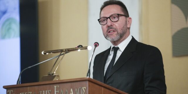 Στουρνάρας: Η αύξηση του ΑΕΠ φέτος θα ξεπεράσει το 6%