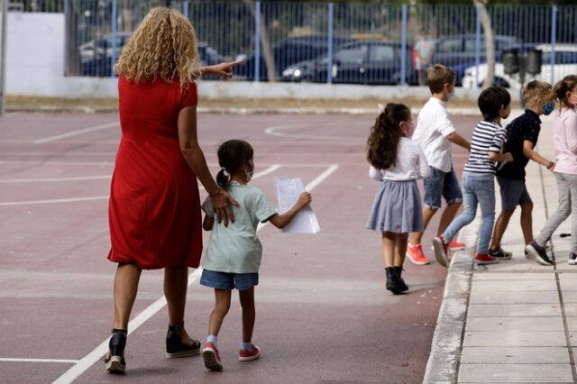 Βουλή: Σήμερα η τροπολογία για τα μέτρα κατά του κορονοϊού στις εκπαιδευτικές δομές