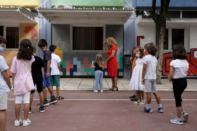 Θεσσαλονίκη: Τουλάχιστον 40 κρούσματα κορονοϊού στο 10ο Δημοτικό Σχολείο της Νεάπολης