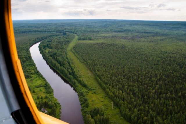 Ρωσία: Αναγκαστική προσγείωση σε δάσος – Τέσσερις νεκροί