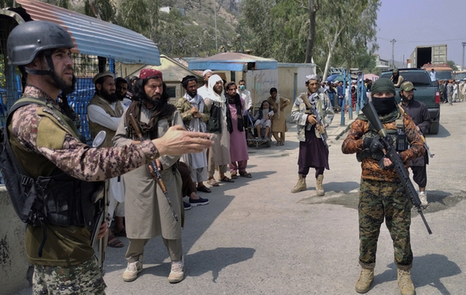 Αφγανιστάν: Ταλιμπάν φέρονται να δολοφόνησαν έγκυο, πρώην αστυνομικό