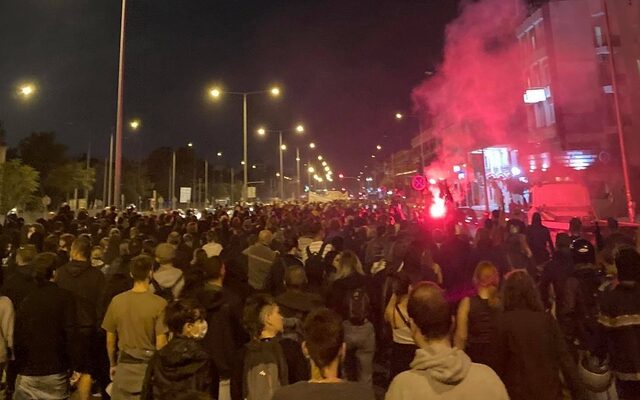 ΕΠΑΛ Σταυρούπολης: Μαζική αντιφασιστική απάντηση στις ακροδεξιές επιθέσεις – 20 προσαγωγές