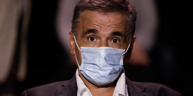 Τσακαλώτος: Καθήκον μας η κριτική στον πρόεδρο – Τι λέει για την “αστική αυτοπεποίθηση”