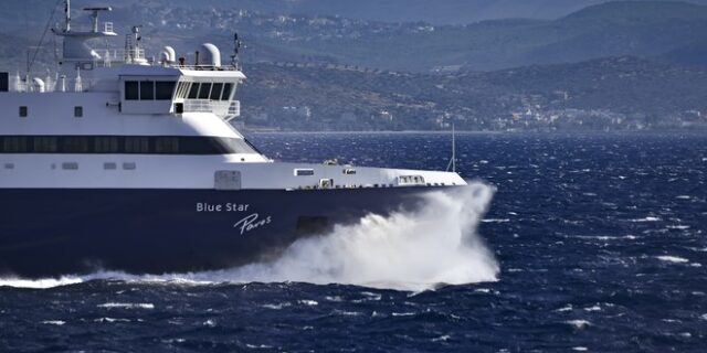 Πλοία: Σταδιακή άρση του απαγορευτικού απόπλου – Ποια δρομολόγια εκτελούνται