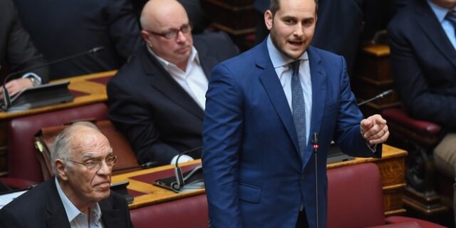Βασίλης Λεβέντης: Συγκινεί ο γιος του – “Όποιος επιθυμεί ας κάνει μια προσευχή”